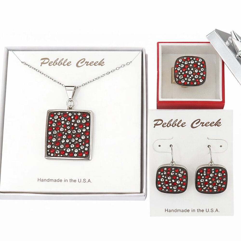 Handcrafted Swarovski Siam Crystal & Clay Square Pendant Set
